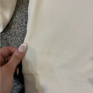 Lululemon Softstreme Crewneck thumbnail 5