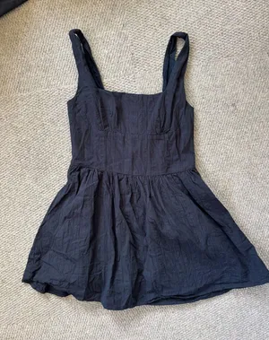 White Fox Boutique Black Dress thumbnail 2