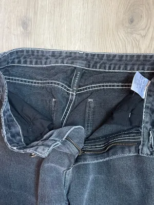 Streetwear style High-Rise Women's Black Carpenter Jeans with contrast stitching thumbnail 2