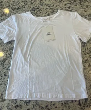 Wilo the label white tee thumbnail 1