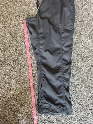 The North Face Aphrodite 2.0 Capri Pants Women Small Gray Hiking Stretch thumbnail 9