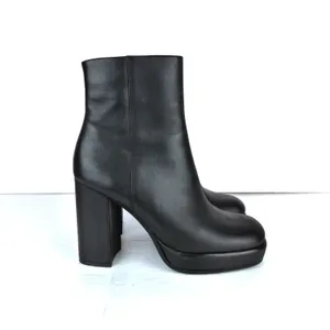 Jeffrey Campbell Spaced Booties Women 7.5 Black Leather Platform Block Heel Goth thumbnail 2