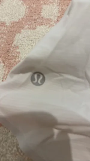 White Lululemon Shorts Speed thumbnail 6