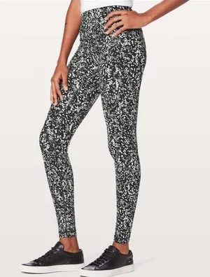 LULULEMON Wunder Under Super Hi-Rise‎ Legging 28" Chirasu Black Size 4 Spotted thumbnail 1