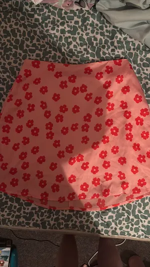 pink and red floral skirt thumbnail 3