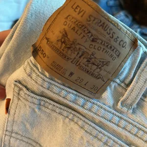Vintage Levi’s 90s Orange Tab tapered leg 550 denim light wash blue jeans thumbnail 6