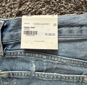 Agolde Parker Light Wash Distressed Denim Cutoff Shorts thumbnail 8