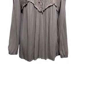 Maurices Women Boho Romantic Babydoll‎ Top M Taupe Lace Crochet Peasant Earthy thumbnail 4