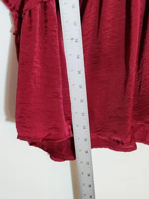 Umgee Burgundy Satin Sheen Babydoll Blouse Size Large thumbnail 8
