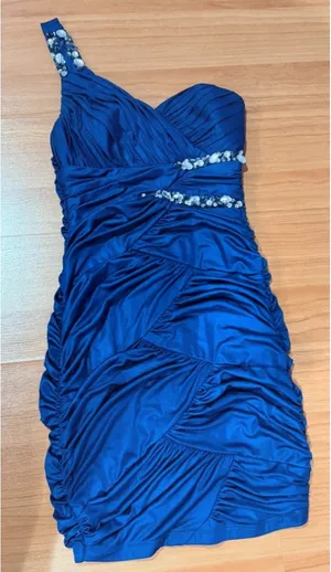 City Triangles Dress Size 4, Worn Once thumbnail 1