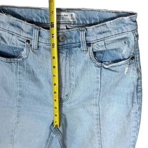 Abercrombie & Fitch 90s Straight Ultra‎ High Rise Denim Light Blue Capsule 6/28 thumbnail 10