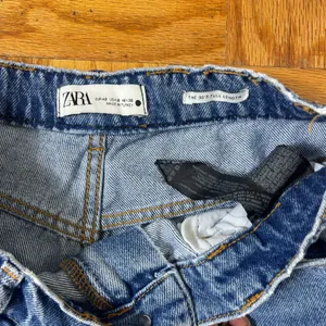 Zara The 90'S Full Length Jeans high Rise med blue size 8 causal distressred thumbnail 6