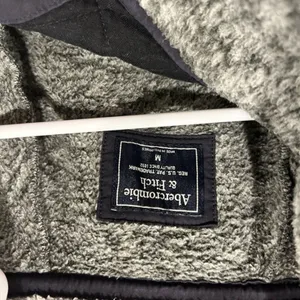 Abercrombie & Fitch Women Blue‎ Quilted Snap Mock Neck Fleece Pullover Jacket M thumbnail 2