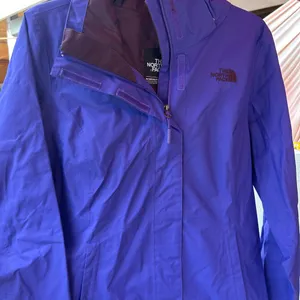 The North Face Women's Vibrant Purple Ski Jacket thumbnail 1