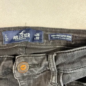 Hollister High-Rise Super Skinny Black Jeans W25 L32 Classic Stretch Denim thumbnail 3