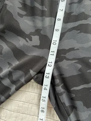 Athleta Salutation camo, gray, black jogger nylon comfy high rise pants L thumbnail 4