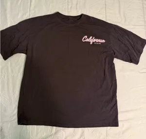 Shein Graphic Tee thumbnail 1