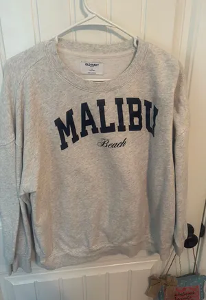 Old Navy Sweatshirt thumbnail 1