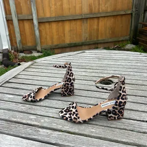 Steve Madden Women's Irenee Block-Heel Sandals size 6 cheetah‎ animal furry thumbnail 5
