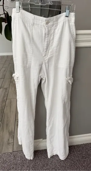 Hollister White Lined Cargo Utility Pants size small thumbnail 1