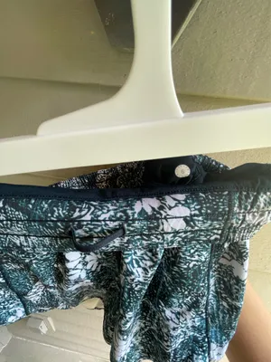 Lululemon Shorts Hotty Hot thumbnail 3