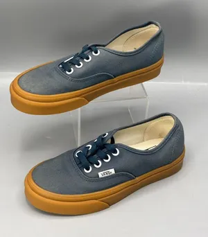 Vans Off The Wall Sneakers Unisex 4W/5.5M Navy Blue Gum Sole Casual 721356 thumbnail 1