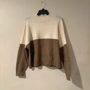 H&M Two Tone Wool Blend Sweater | Size: Large thumbnail 2