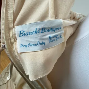 1974 Vintage Bianchi Silk Qiana Wedding Gown Lace Pearl Hood Veil Bridal Dress thumbnail 11