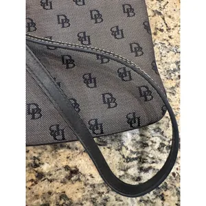 Dooney Bourke Messenger Crossbody Shoulder Bag Logo Canvas Leather‎ thumbnail 2