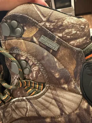 Real tree camo boots thumbnail 5