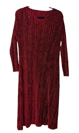 Red Pleated Long Sleeve V-Neck Midi Dress Shimmer Textured Red thumbnail 1