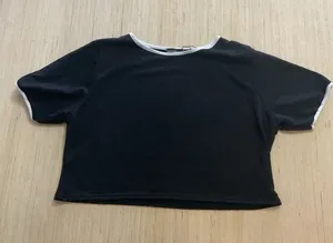 PrettyLittleThing crop top US size 16 black body-contrasting white trim thumbnail 1