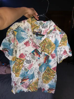 Hawaiian Button Down Multiple Size L thumbnail 2