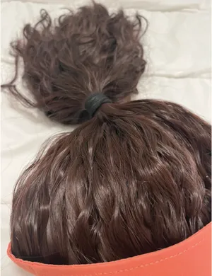 Wig with a hat Brown Size undefined thumbnail 2