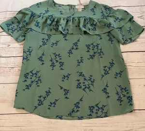 LOFT Green Floral Women's Top thumbnail 1