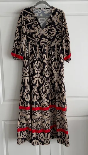 Black and Beige Patterned Maxi Dress Multiple Size M thumbnail 1