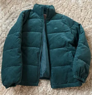 Levi’s Corduroy Puffer Jacket thumbnail 1