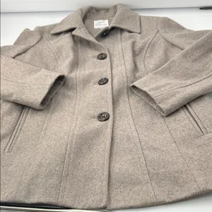 Croft & Barrow Women's Beige Trench Coat thumbnail 11