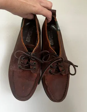 Eastland Brown Leather Boat Shoes size 8 Rugged Preppy Coastal Timeless Workwear thumbnail 1