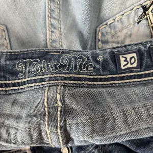 Miss Me‎ Boot Jeans 30 Blue Denim Y2K Cross Bling Studded Pockets Stretch Denim thumbnail 9