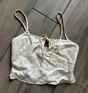 437 Cream Lace-Trim Tie-Front Cami Top thumbnail 1