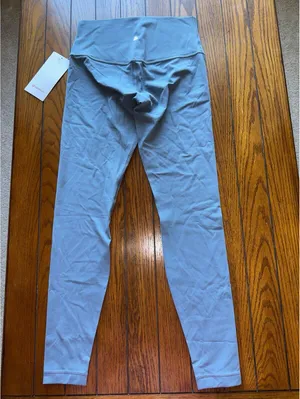 Lululemon Align High Rise 28” Steel Blue Size 8 NWT thumbnail 2