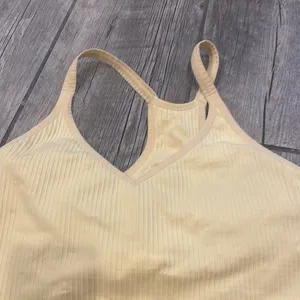 Nike butter Yellow Ribbed tank thumbnail 3