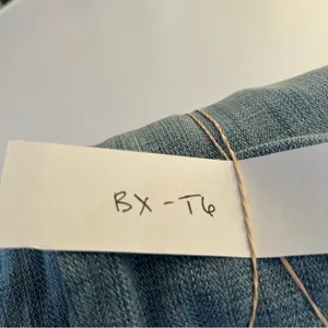 Levi’s 545 Low Waist Straight Leg Jeans Light Wash Size 8 thumbnail 9