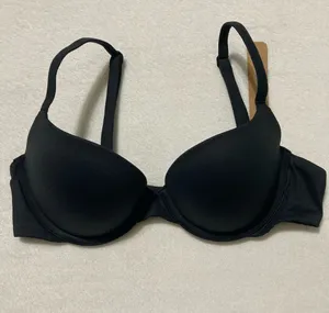 SKIMS Fits Everybody Push-Up Bra 32B thumbnail 2