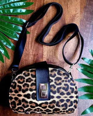 Black Brown Animal Printed Double Zipper Clasp‎ Crossbody Fashion Purse thumbnail 1