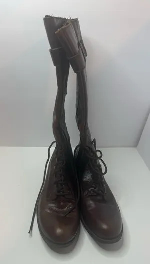 B.O.C. Brown Leather Tall Riding Boots Size 9 thumbnail 1