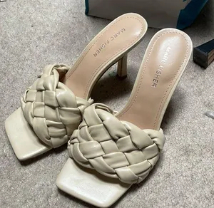 Marc Fisher cute beige heels size 6.5 thumbnail 1