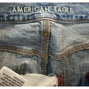 American Eagle Highest Rise 90s Boyfriend Jeans Womens Size 10~Distressed Plaid thumbnail 7