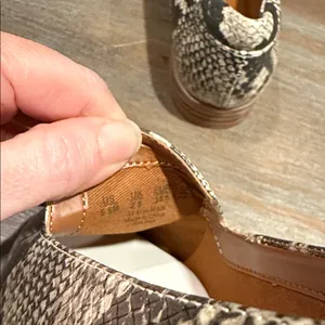 Franco Sarto Snake Print Loafers Women’s Size 5.5‎ New In Box thumbnail 8